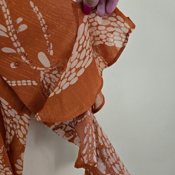 Vince Camuto Pintuck Ruffle Cuff Blouse Rust Leaf Pattern Subtle Sparkle Size L - Picture 7 of 12